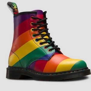 Doc Martens 1460 Pride Rainbow boots 🏳️‍🌈
